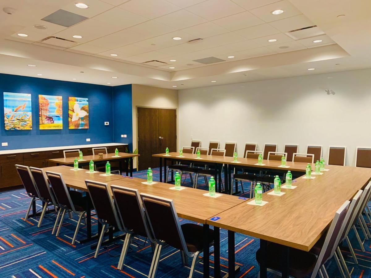 Hampton Inn By Hilton Port Hope Cobourg 外观 照片