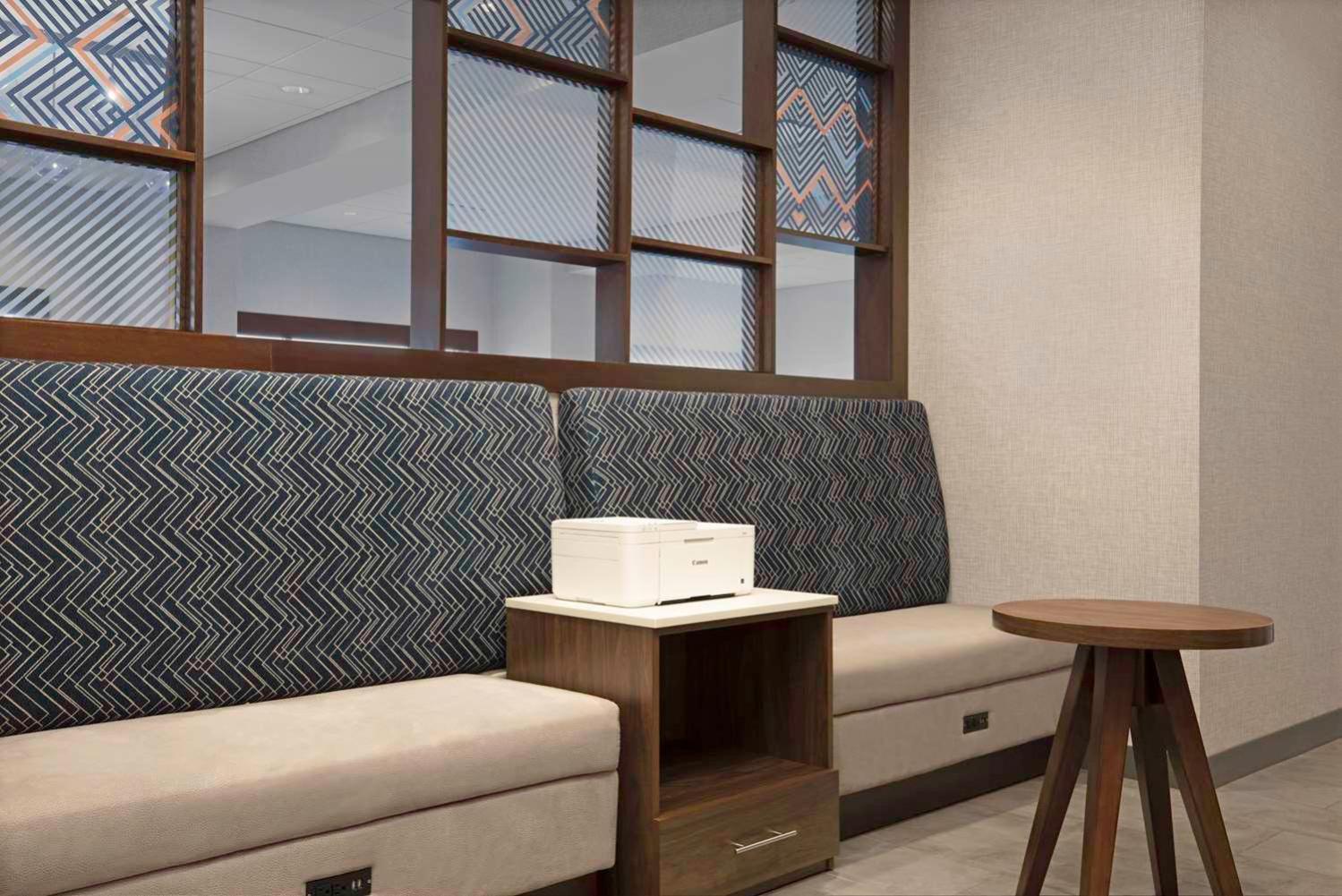Hampton Inn By Hilton Port Hope Cobourg 外观 照片